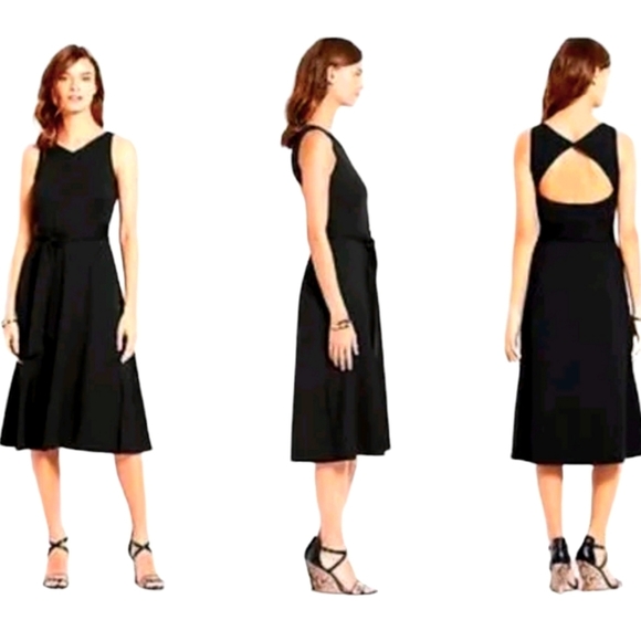 𝅺ann Taylor Ponte Cutout Back Dress - Picture 1 of 4